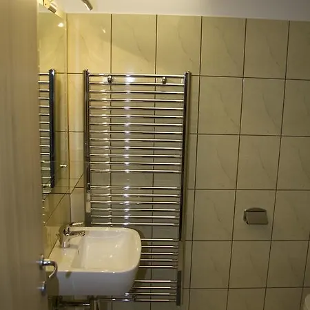 Alparti Mini Hotel